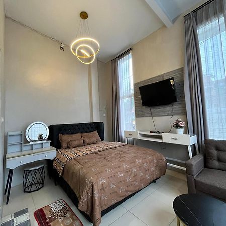 Java Hostel Tumpak Sewu Sidomukti Bagian luar foto