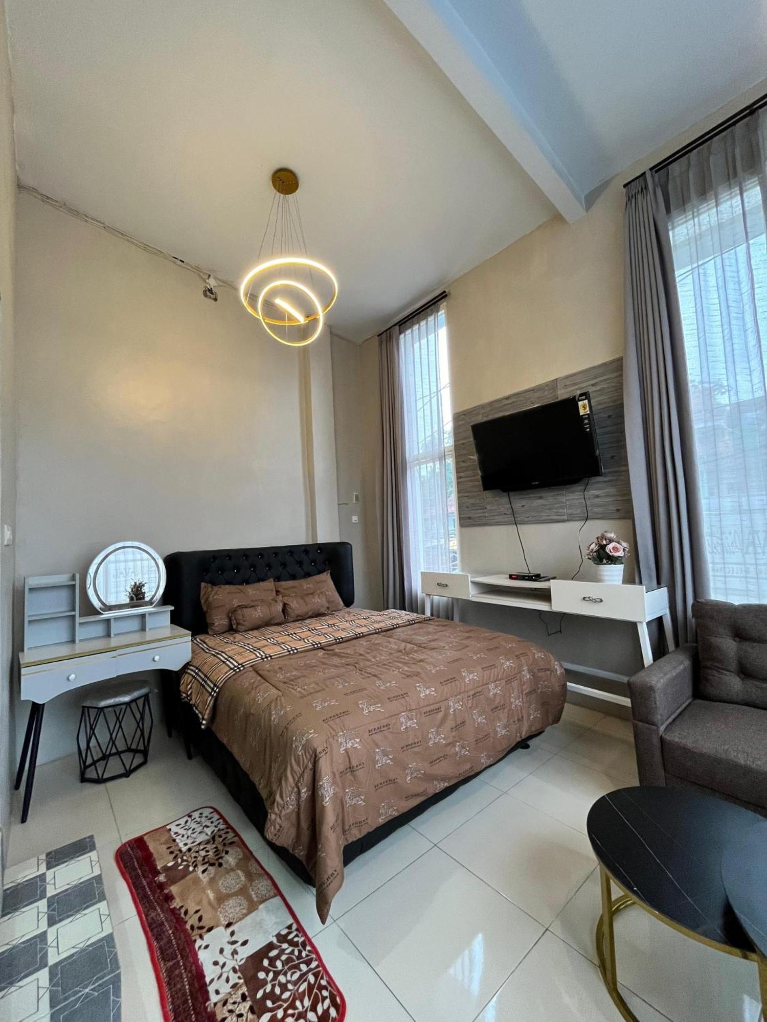 Java Hostel Tumpak Sewu Sidomukti Bagian luar foto